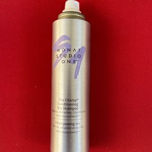 Monat dry shampoo
